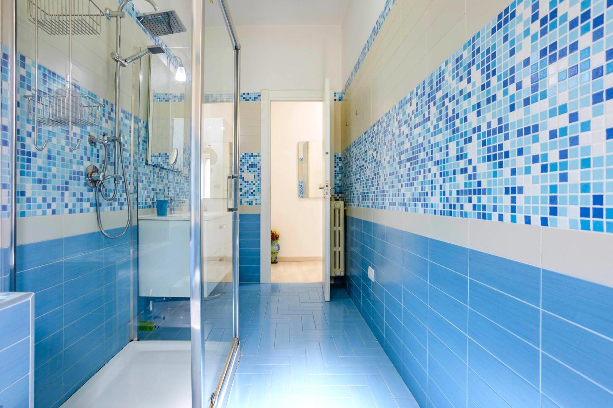 Апартаменти Hostly - Vittoria House - Near The Center With Private Parking Неаполь Екстер'єр фото